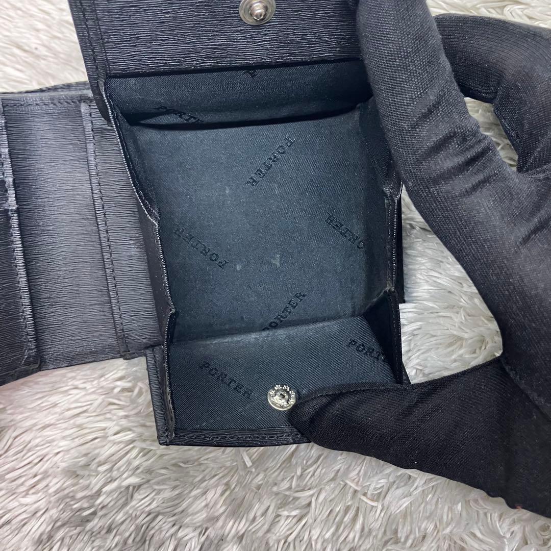 美品✨Porter カレント 二つ折り財布 フラップ ロゴプレート