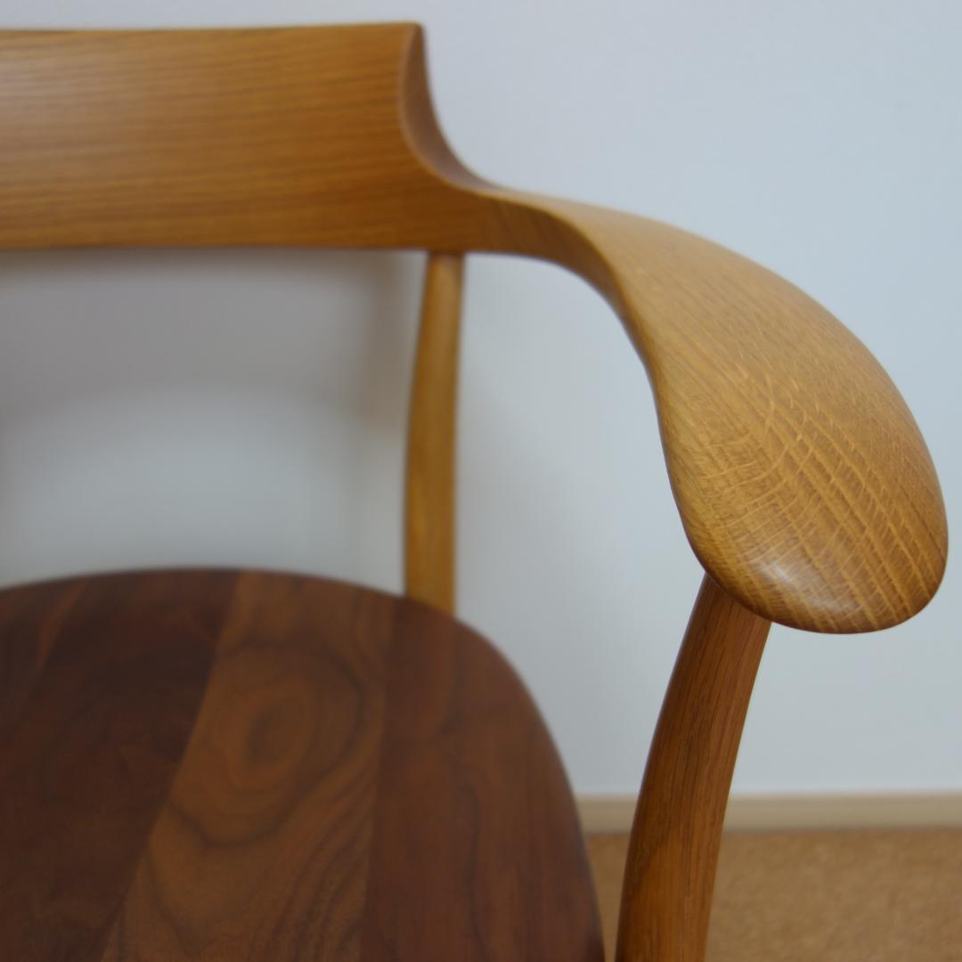 HIDAクレセントアームチェア①メーカー保証 中SG262A　OWA希少ツートン