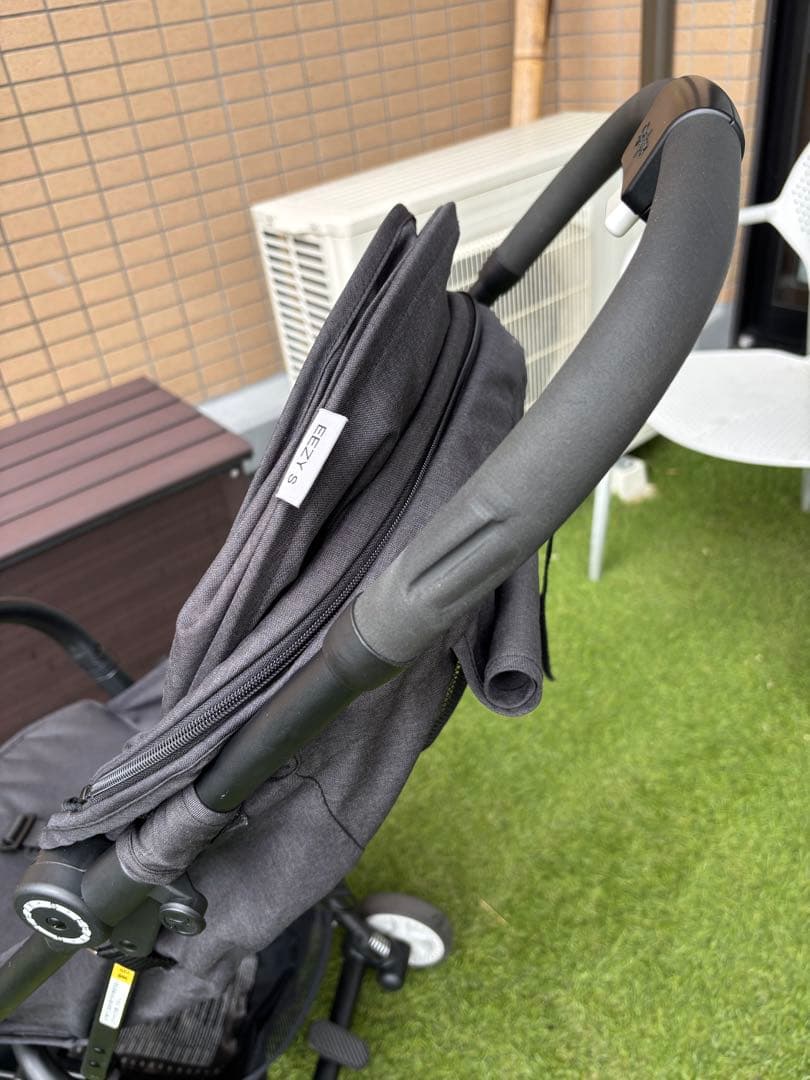 サイベックス イージーS 　 EEZY S cybex 　ベビーカーブラック
