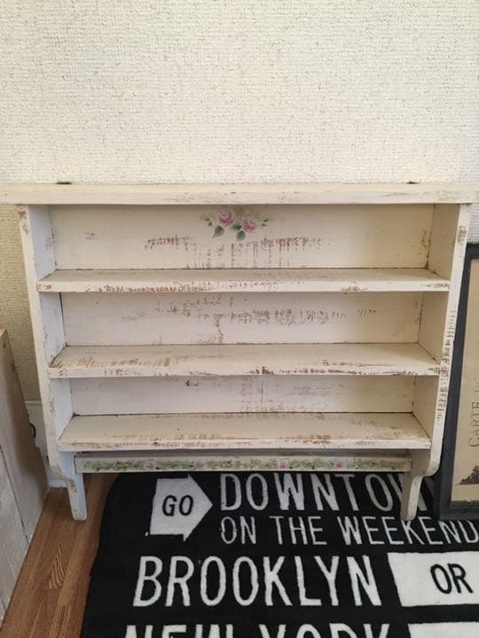 カントリー調 木工棚 白 ローズ