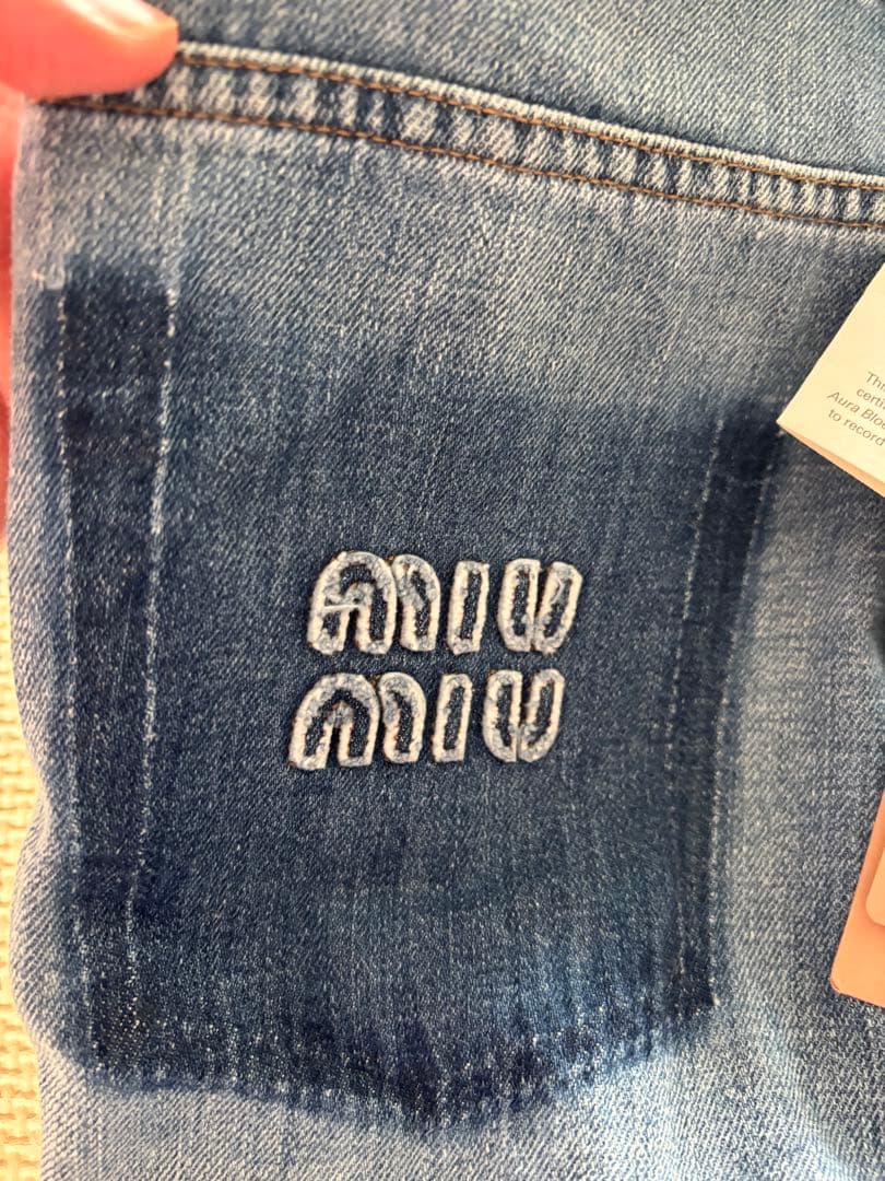 バイラで掲載⭐︎希少！！miu miu デニム 新品タグ付き　サイズ26
