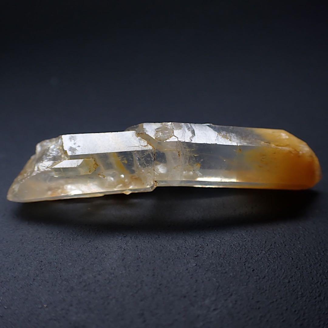 【コロンビア/ボヤカ産】マンゴークォーツ