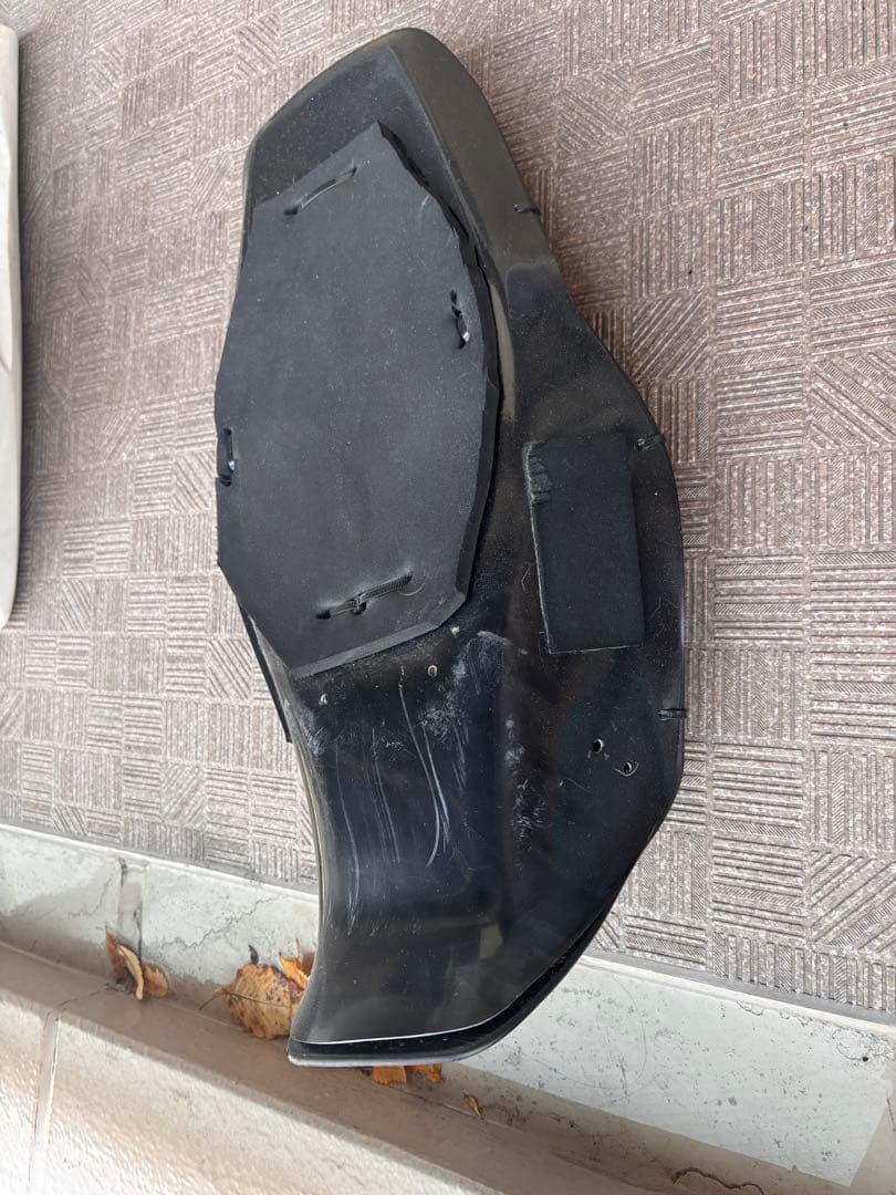 グロム jc75 フラットシート タンクエンド