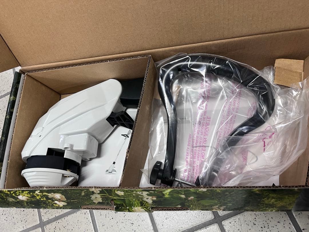 【STIHL】スチール FSA 45刈払機(バッテリー内蔵)保護眼鏡付