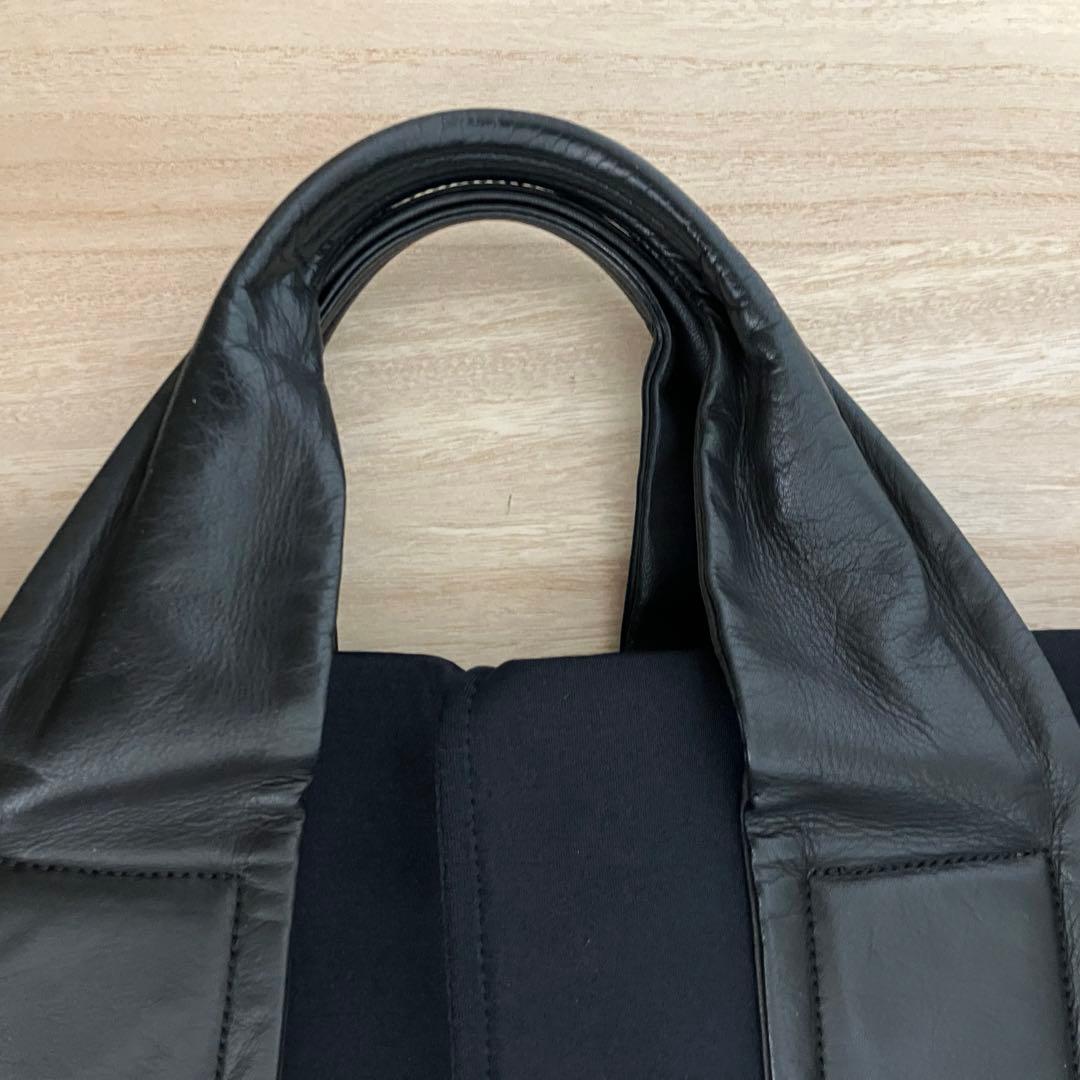 極美品✨kawa-kawa✨カワカワ✨ナイロントート✨黒✨A4✨日本製