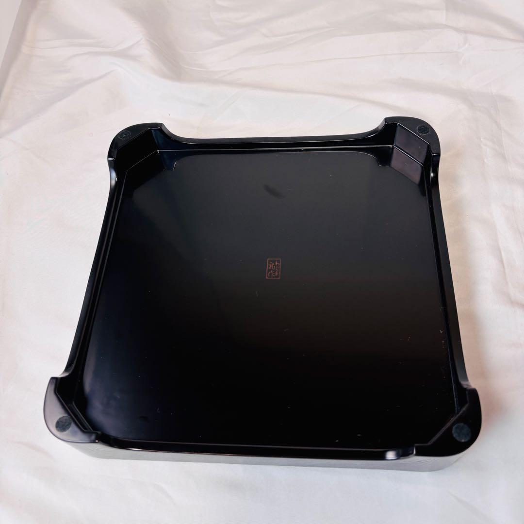 美品 輪島塗 三段重箱 台付き 黒 熨斗 共箱あり 雛祭り お祝い お節 御膳