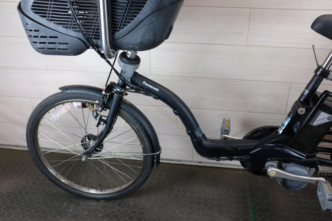 は*ん様 パナソニック ギュット　20インチ　3段　6.6Ah（5点灯）充電器あ