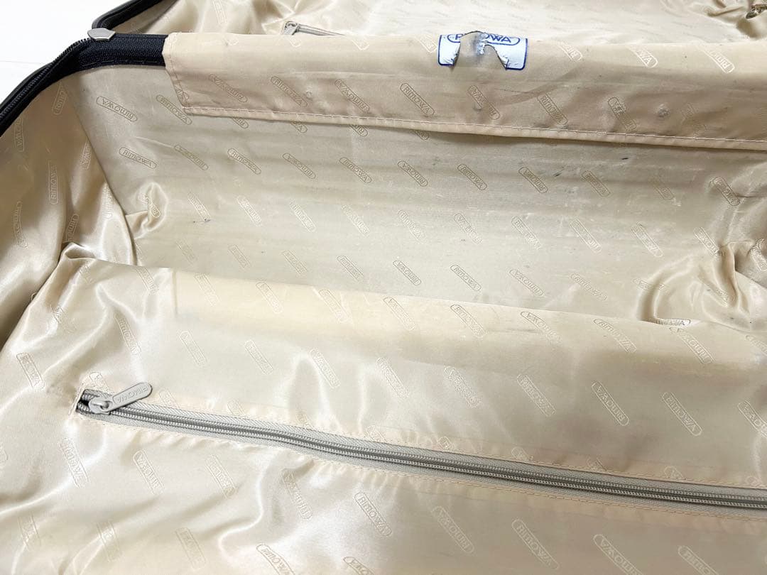 リモワ 焦茶色 小型キャリーケース 機内持ち込み