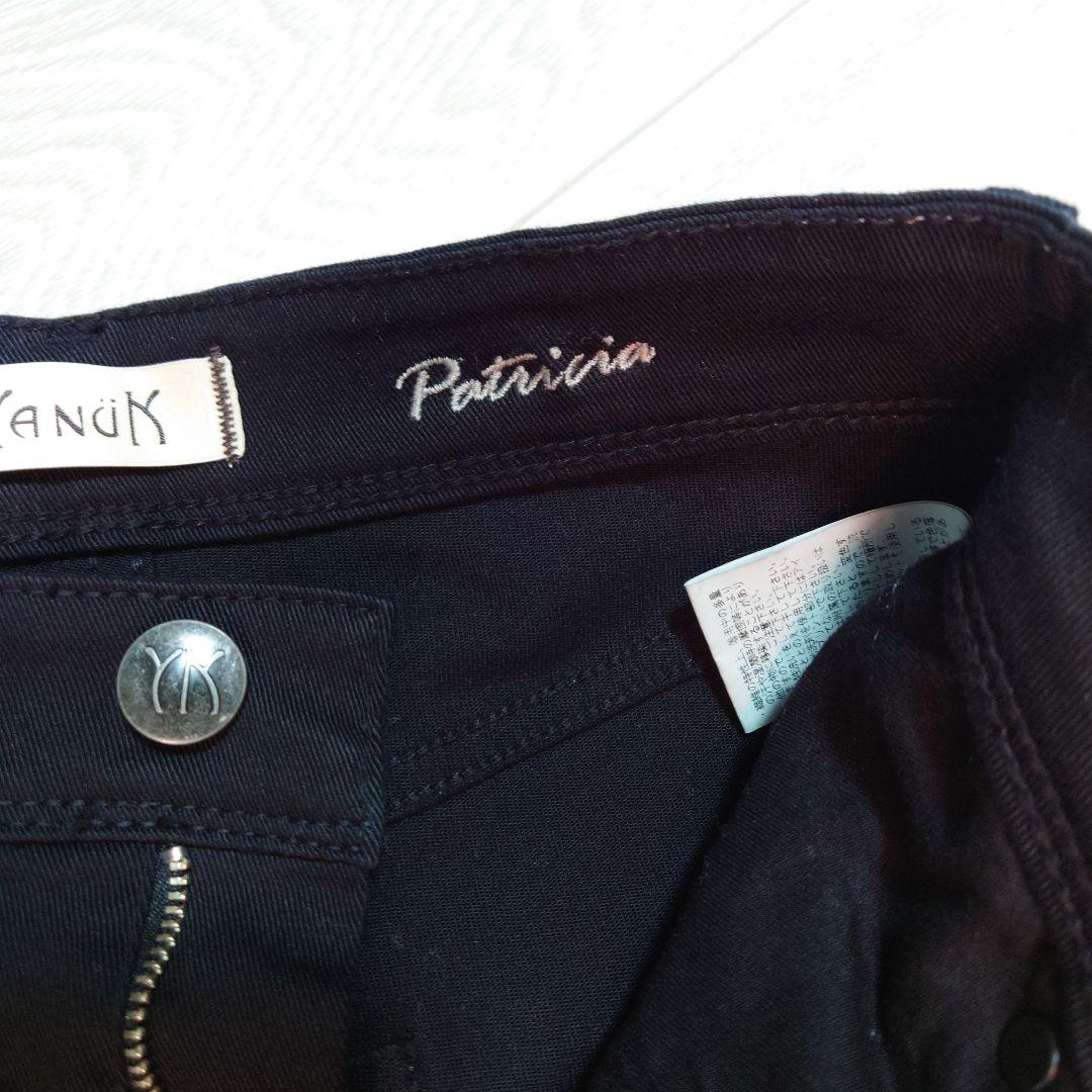 新品★ヤヌーク　スキニーパトリシアjeansジーンズブラック23