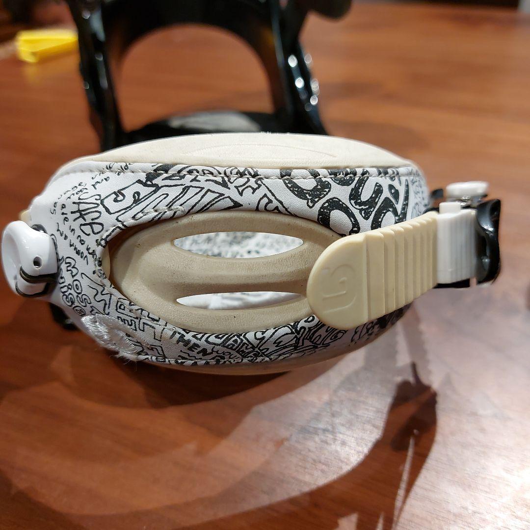 tsukasaさん専用 BURTON CARTELビンディングEST