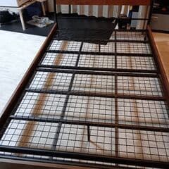 新春セール！札幌市近郊の方限定！送料無料！ニトリ セミダブルパイプベッド ダンテ