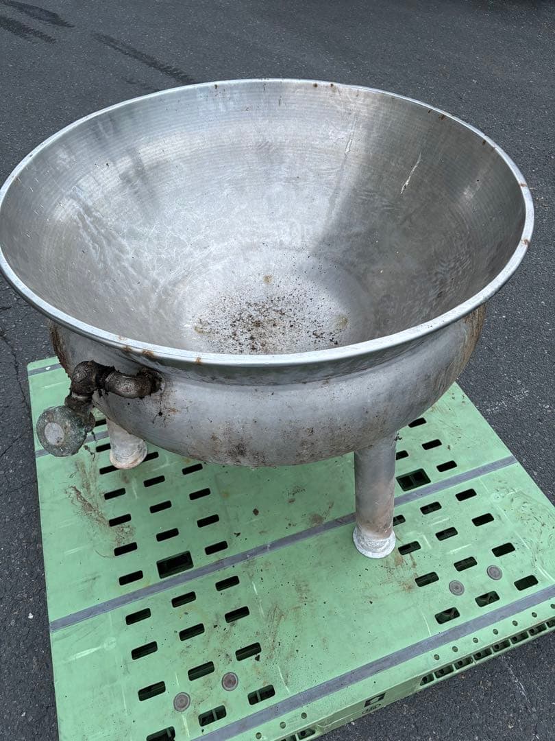 煮炊き釜　ステンレス蒸気釜　二重釜ボイラー釜　ラーメンスープ　タレつゆ　食品工場