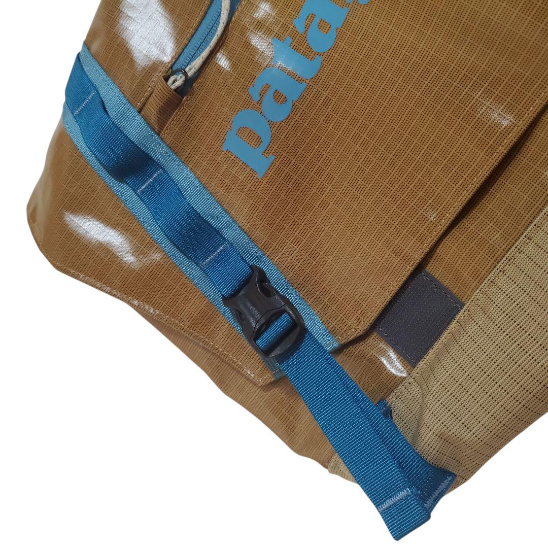 【Patagonia ブラックホール】 メッセンジャー 22L 49321