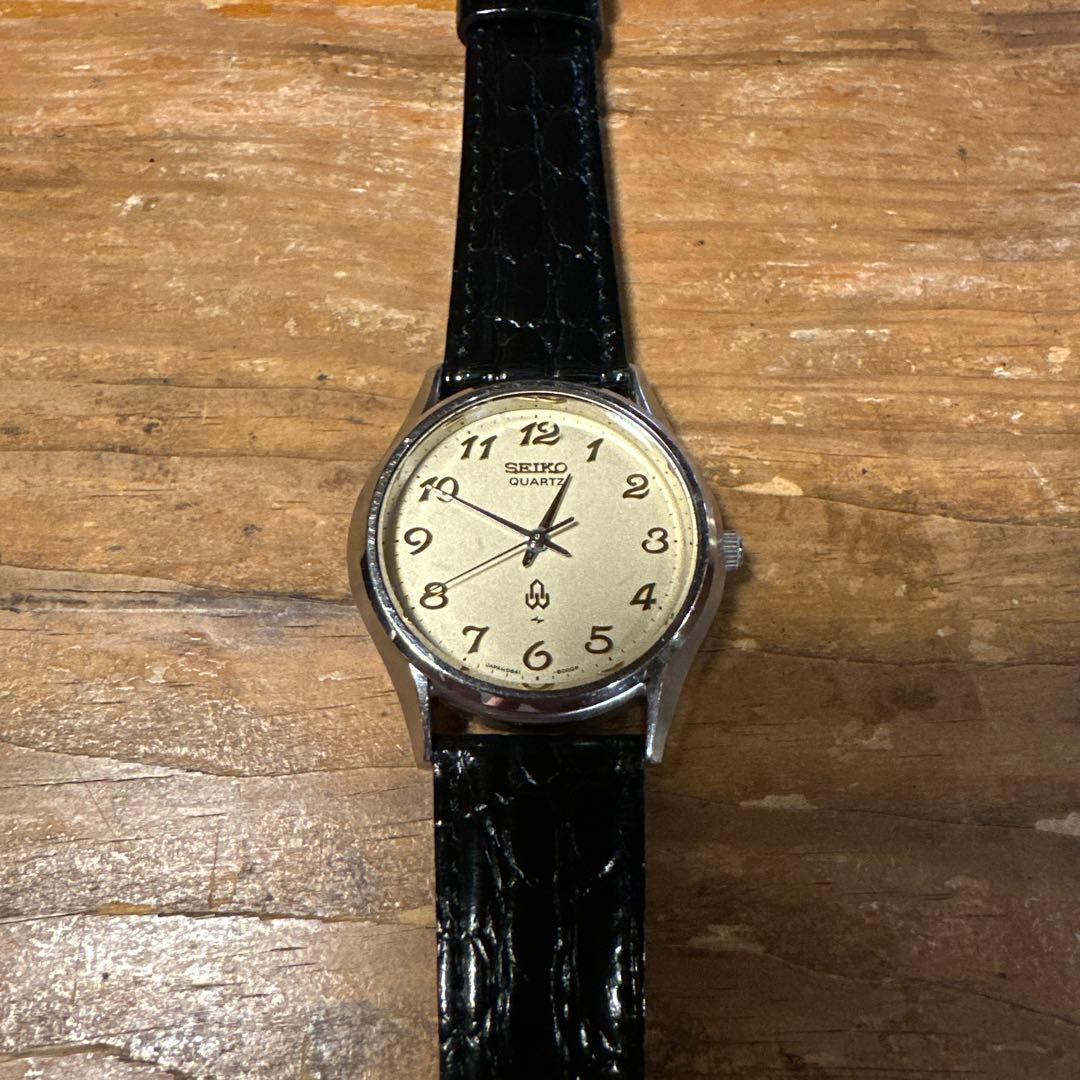 SEIKO クォーツ 腕時計 0841-8051 稼動品