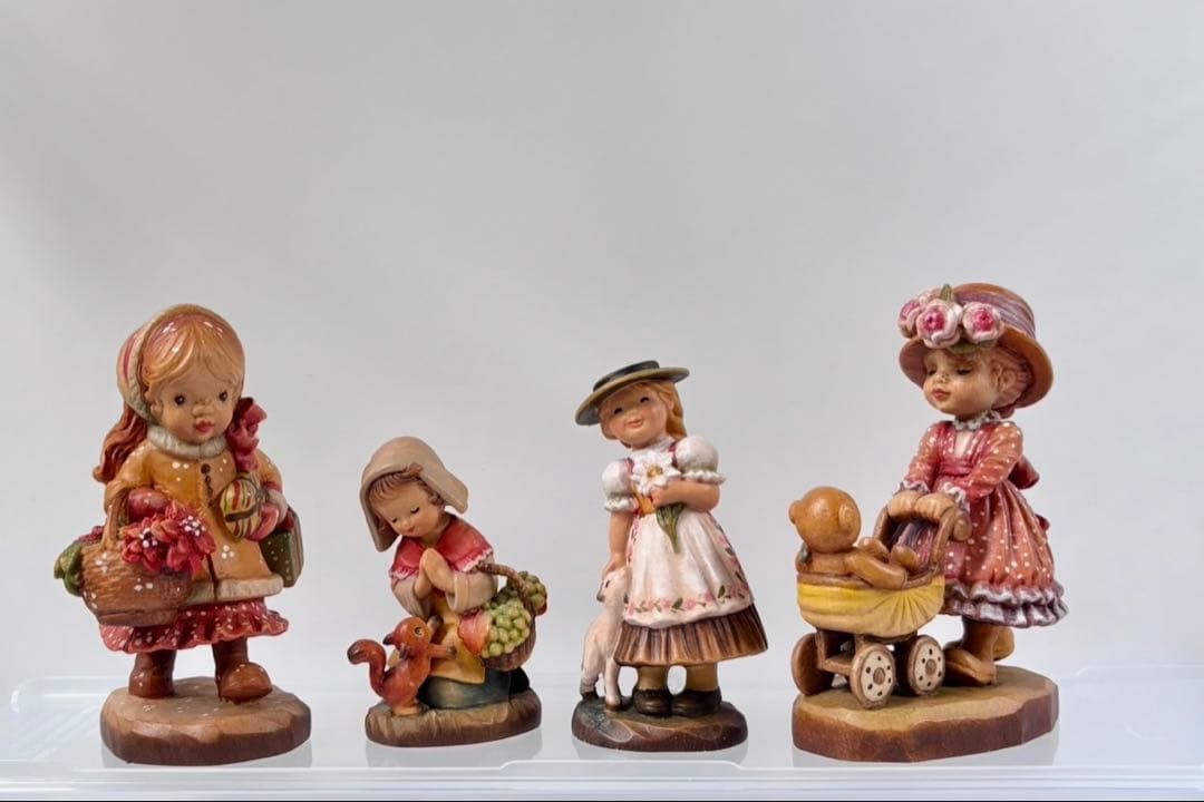 アンリ人形　ANRI 美品　6.5㎝　☆*【小さな・Thanksgiving】