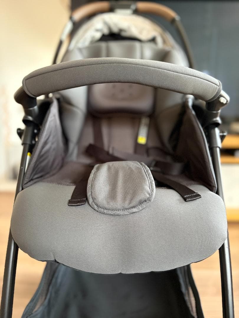 Aprica カルーンエア メッシュ AB型グレー 美品