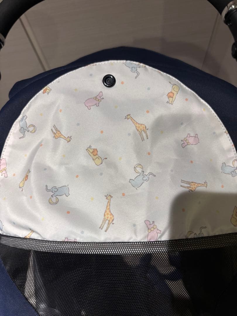 Combi ベビーカー スゴカル　4キャス　エッグショック　アニマル柄　ネイビー