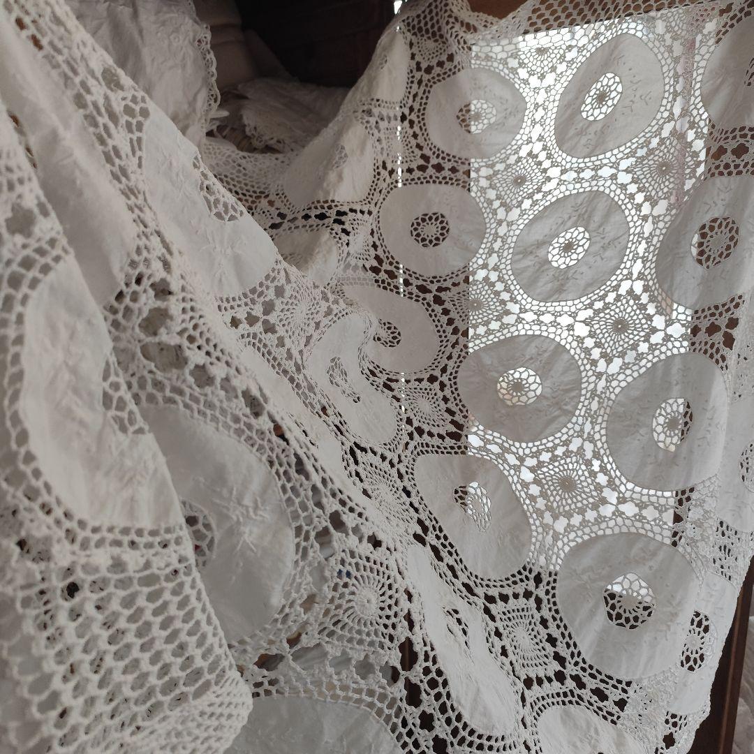 Vintageホワイト 手編みレース 35パーツ繋ぎ フリークロス