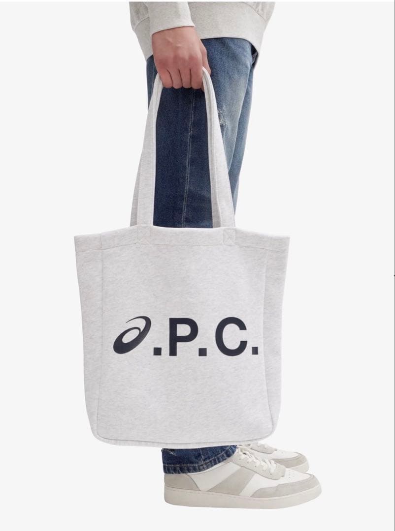 新品♡未使用　A.P.C.×asicsロゴ入りトートバッグ