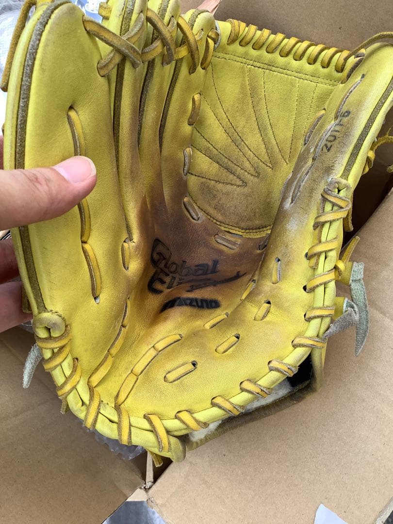 球団証明書付き サイン入り福岡ソフトバンクホークス 大隣憲司投手 実使用グローブ