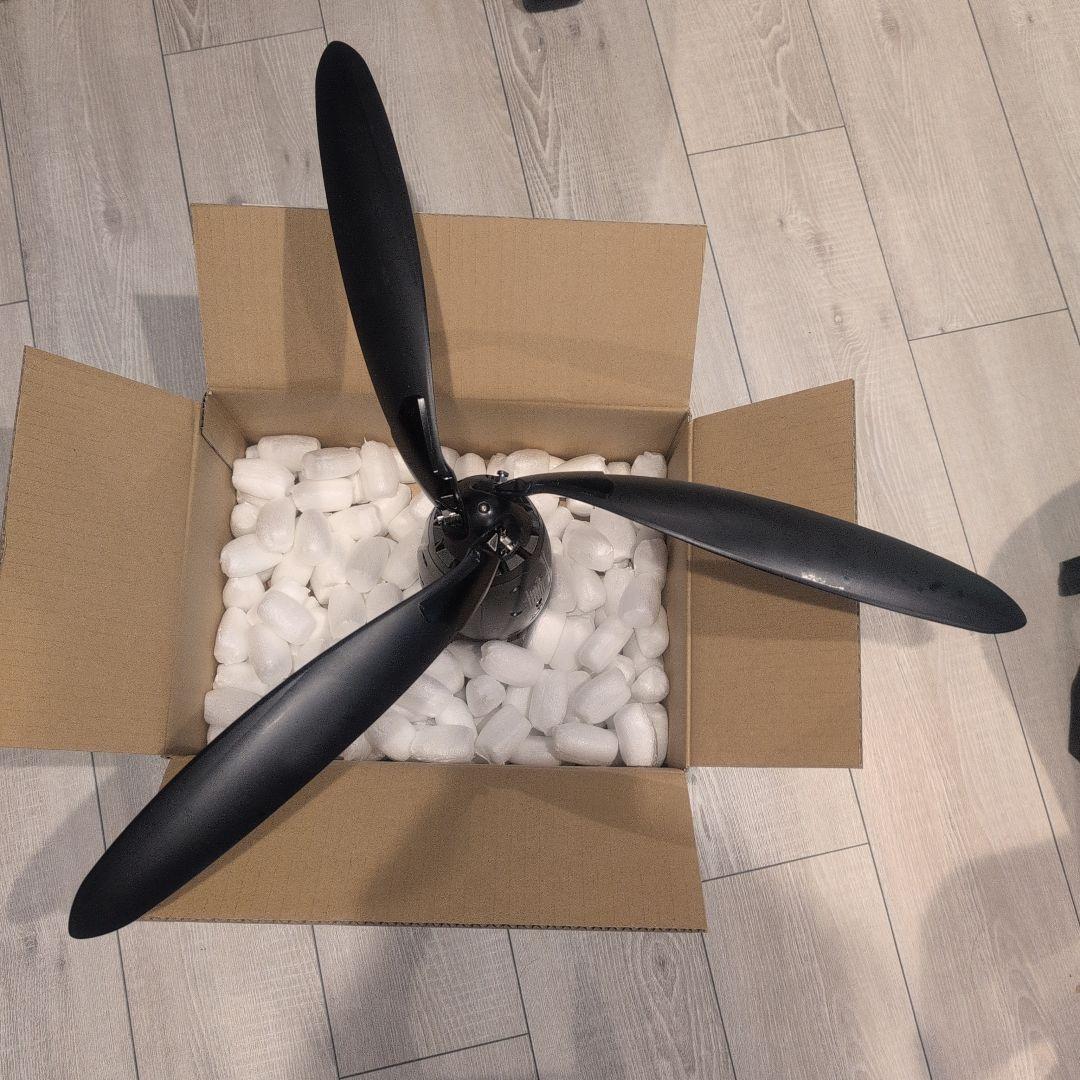 ポータブル風力発電機　SHINE TURBINE