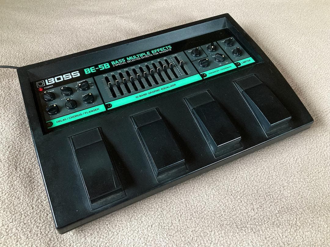 ベース BOSS BE-5B Bass Vintage Multi Effects