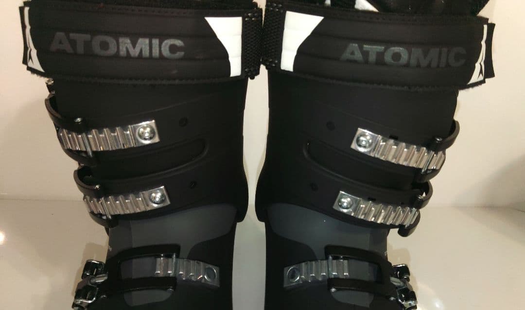 ATOMIC HAWX MAGNA80 25cm-25.5cm　新品収納袋付き