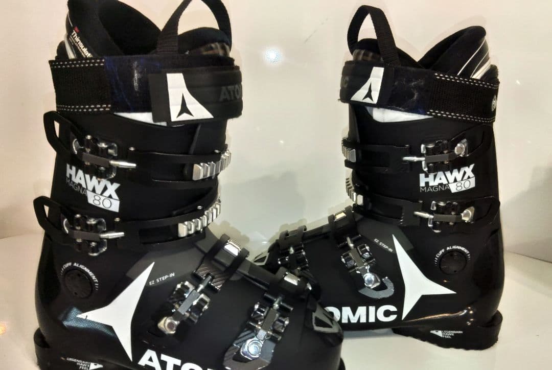 ATOMIC HAWX MAGNA80 25cm-25.5cm　新品収納袋付き