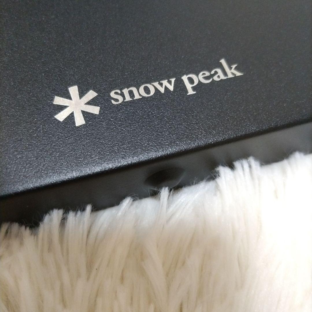 【ほぼ未使用】 peak 焚き火テーブル　ジカロテーブル　ブラック