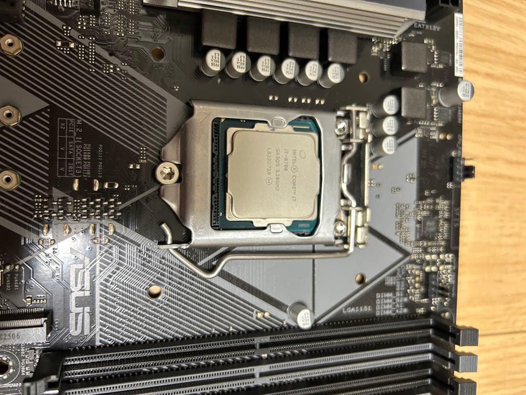 ASUS PRIME H370-A マザーボード、i7 8700