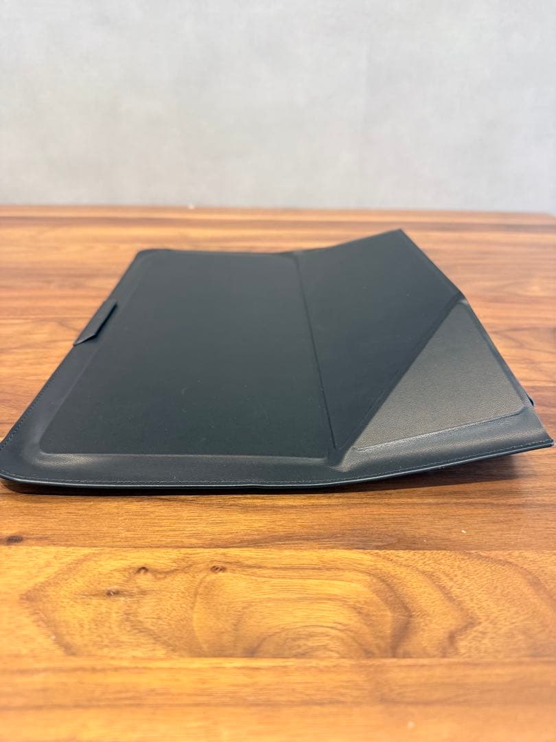 MacBook pro M4 32GB 1TB、MOFTケース、ハードケース付き