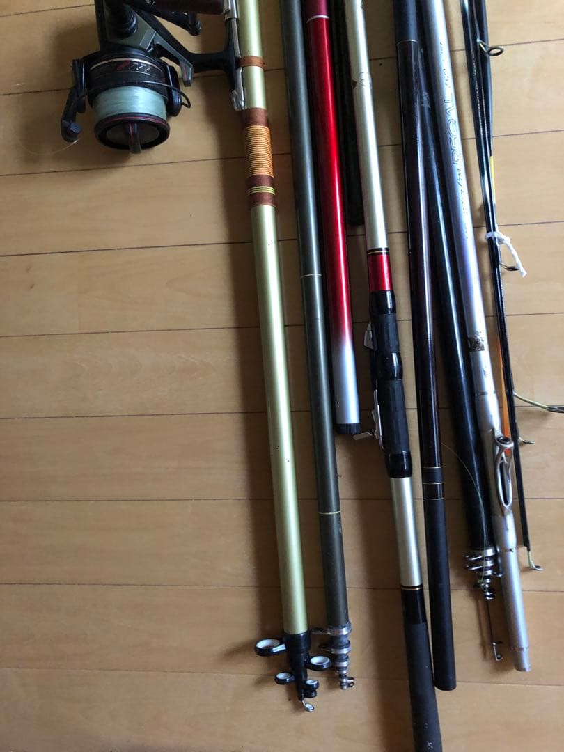 釣竿×9まとめ売り (内1リール付き)