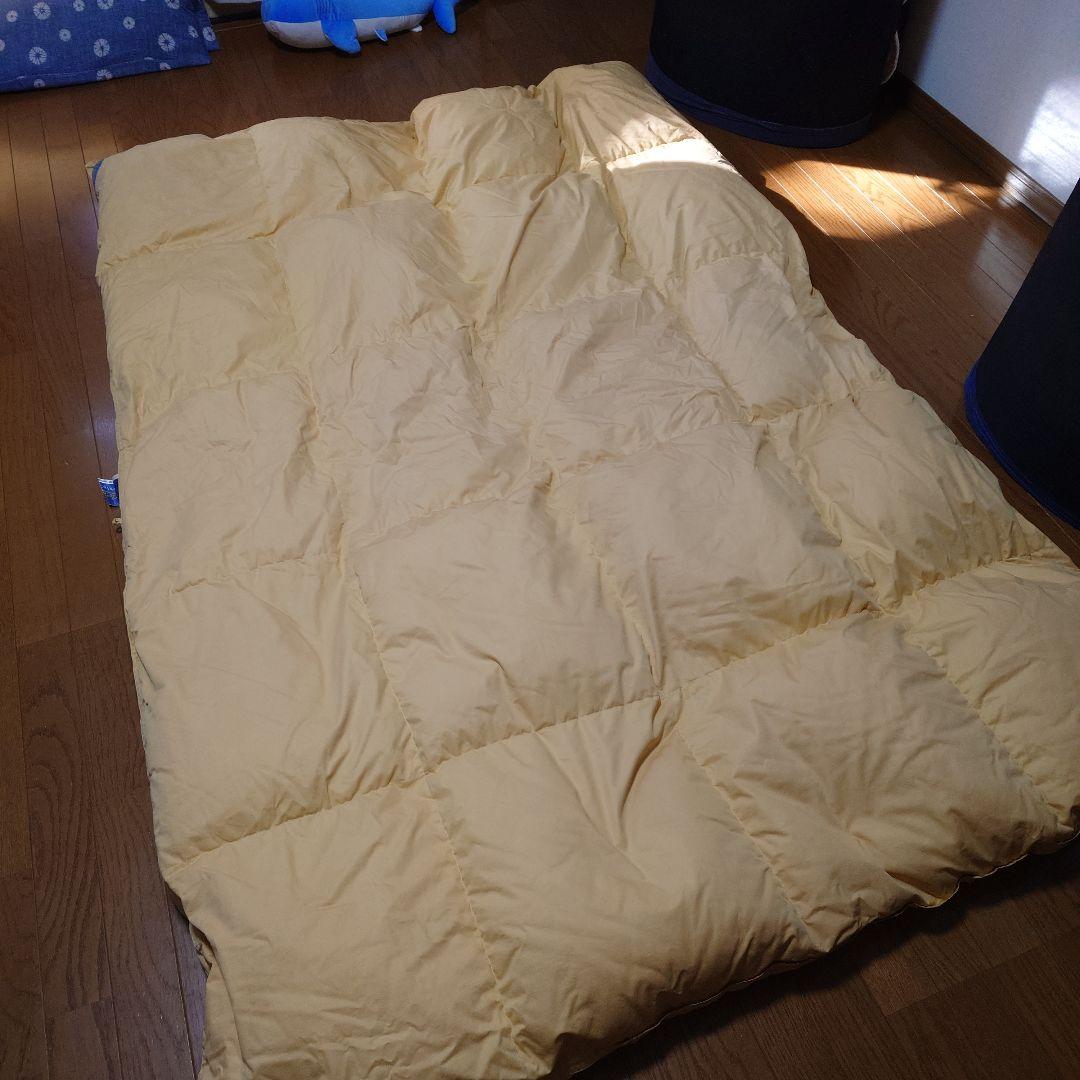 Golden Night 羽毛掛け布団 150x210cm