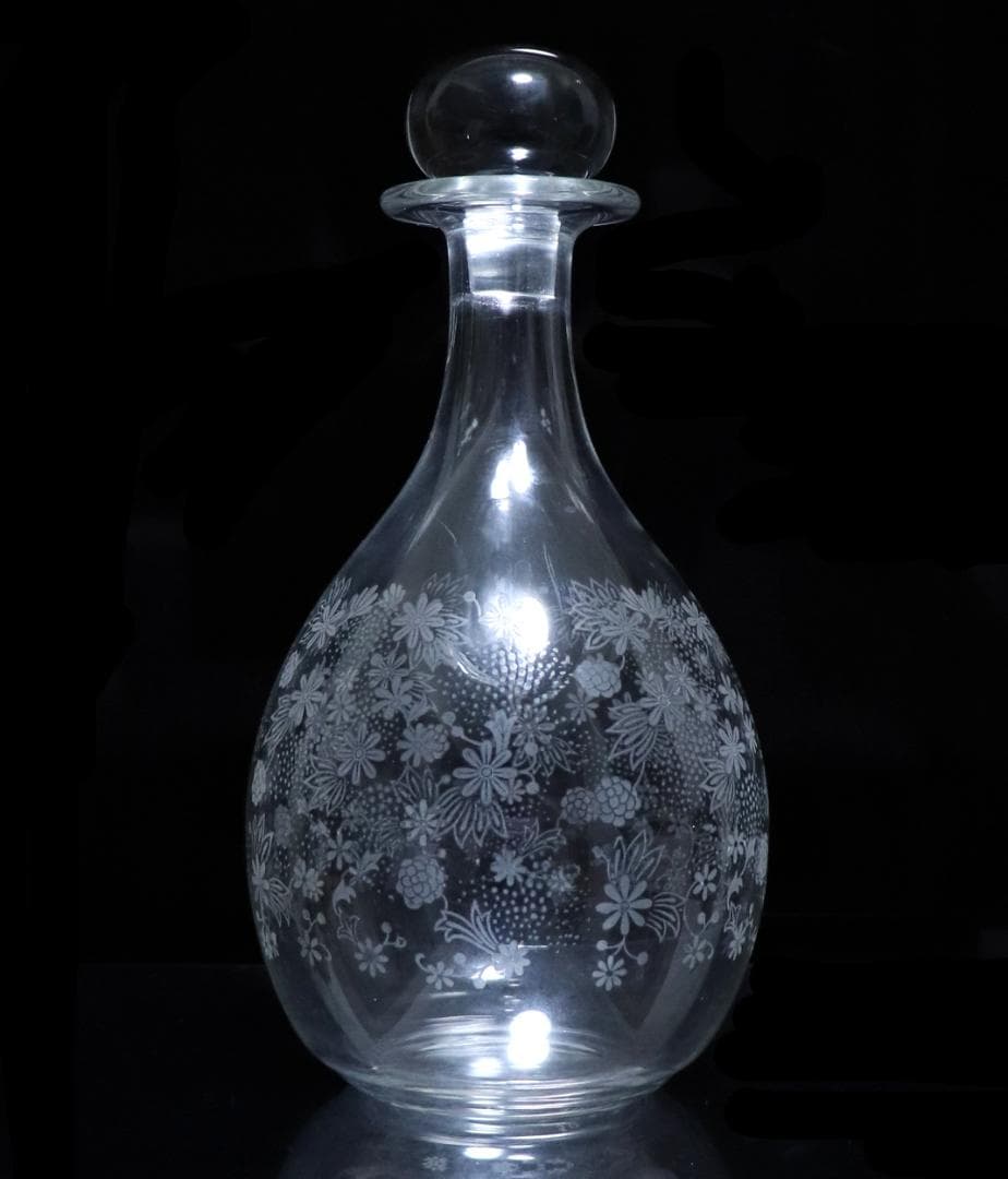 オールド・バカラ ジョルジュ・シュヴァリエ作 大型 デカンタエリザベート