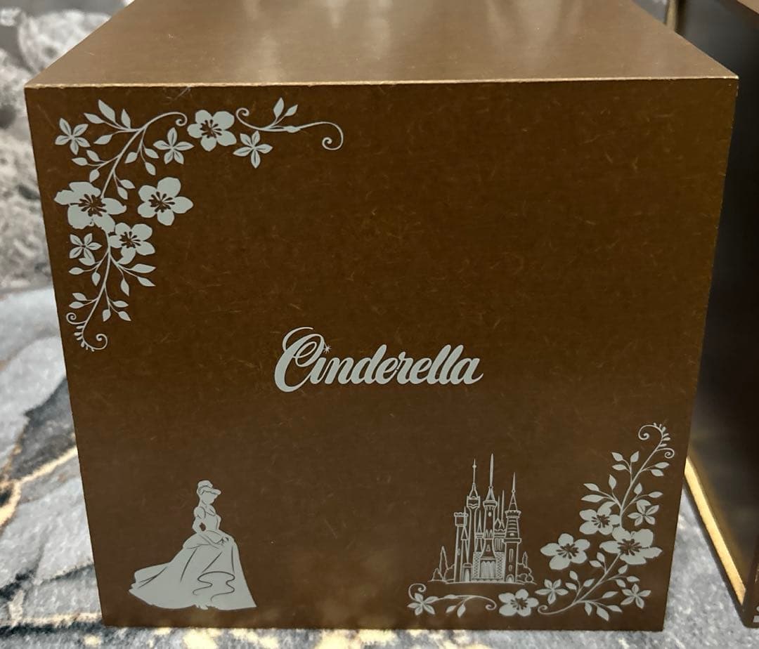 d*2様 ディズニー 木製 引き出し シンデレラ・ピーターパン 小物入れボックス