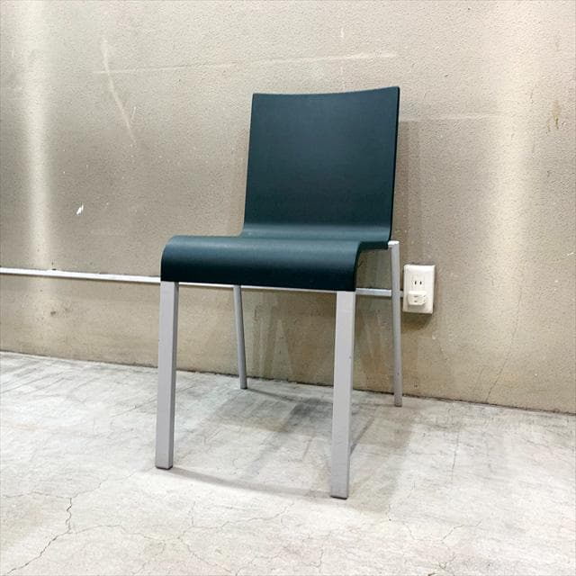 ヴィトラ（vitra）.03（ゼロスリー）チェア②