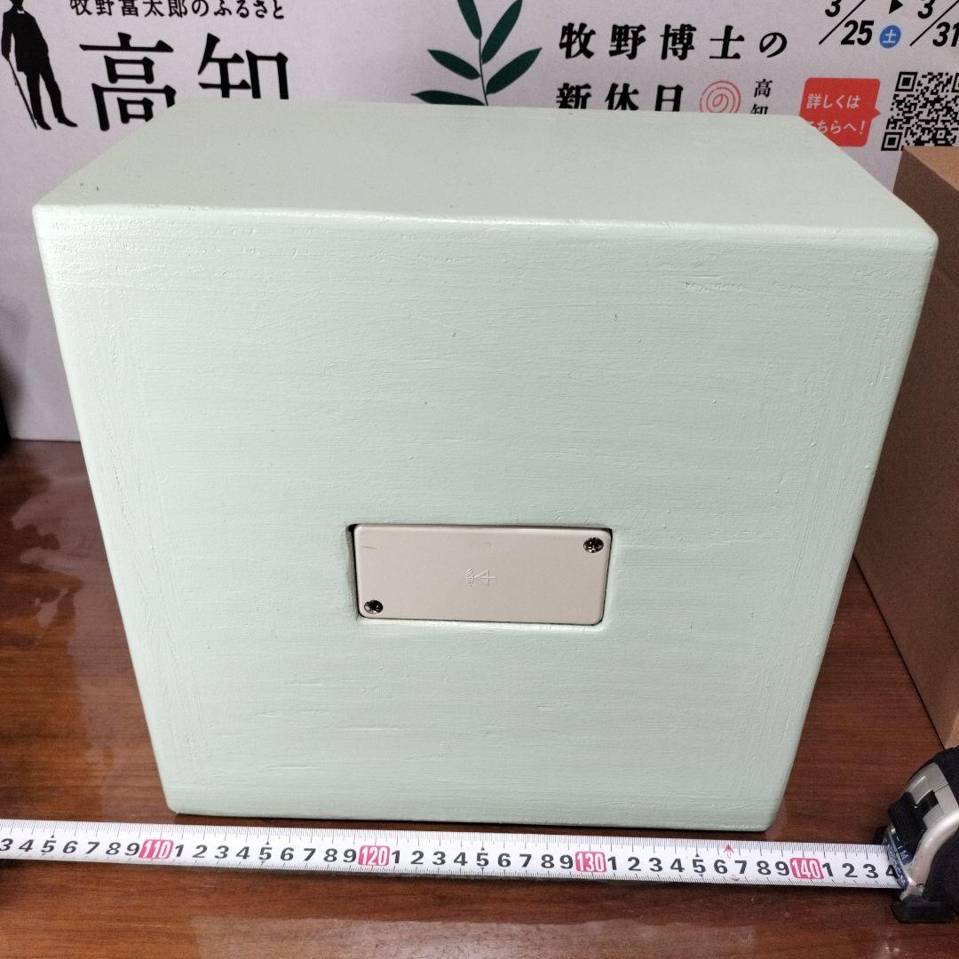 置き方自由自在座れるキューブな電波時計「座クロック」カシオIQ‐890J使用