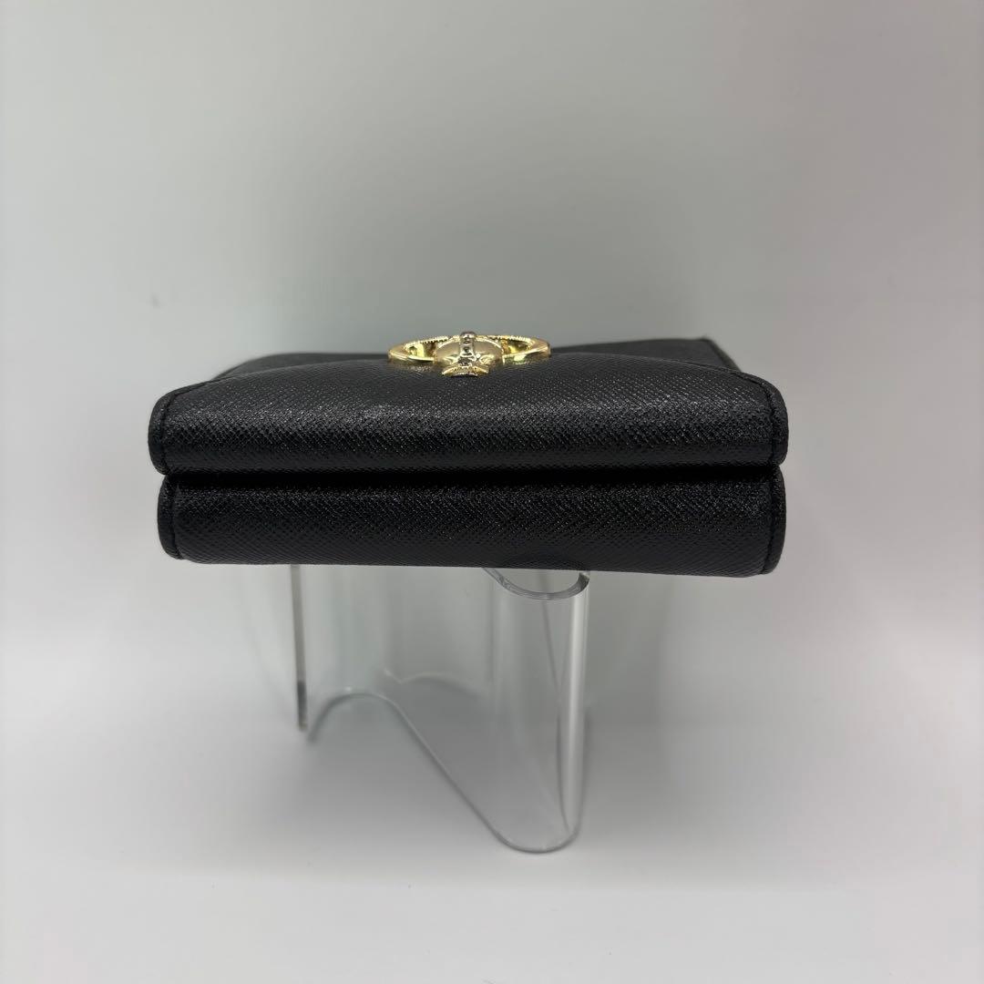 vivienne westwood 三つ折り財布　ブラック　ゴールド　オーブ