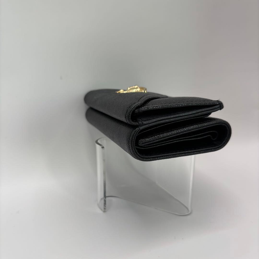 vivienne westwood 三つ折り財布　ブラック　ゴールド　オーブ