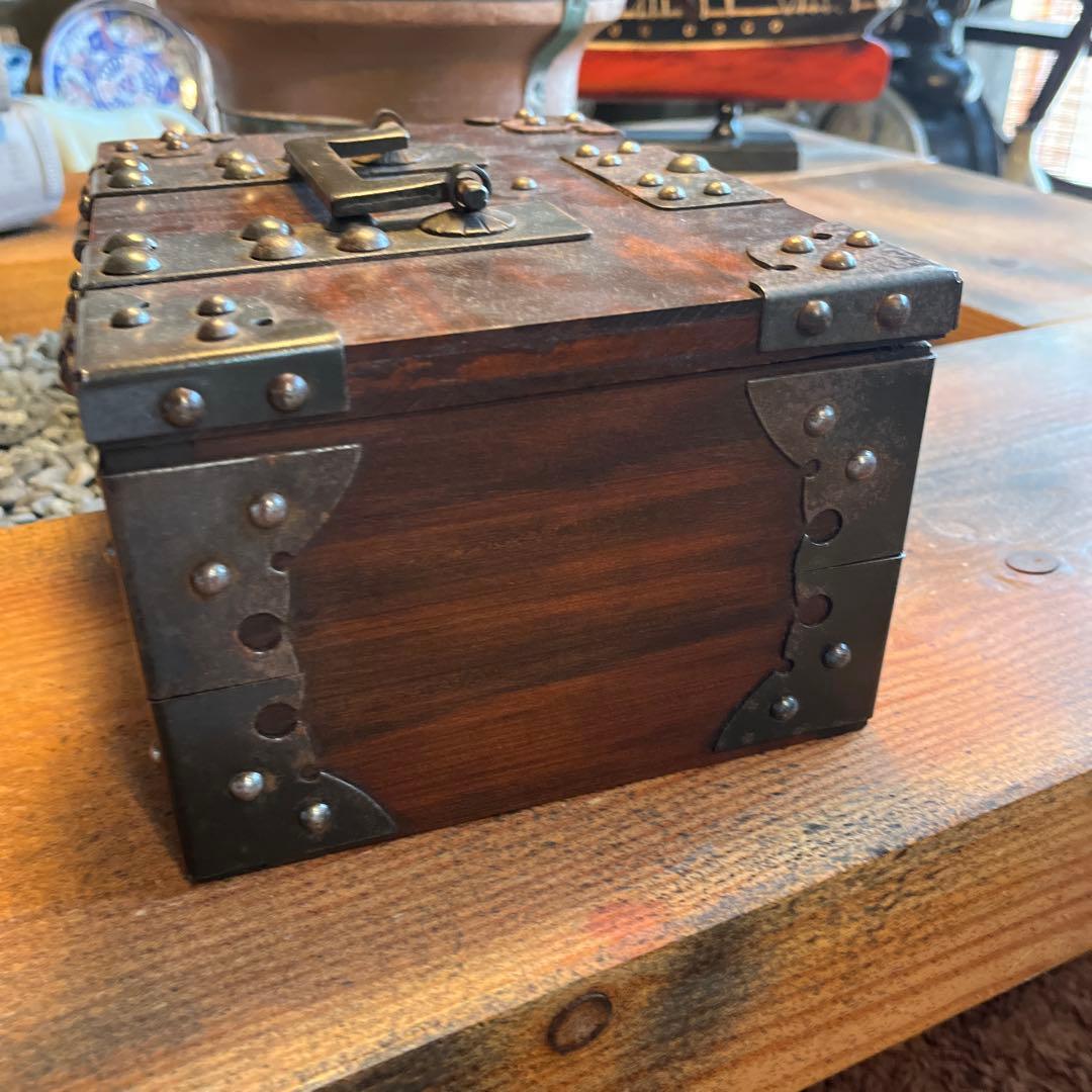 アンティーク千両箱