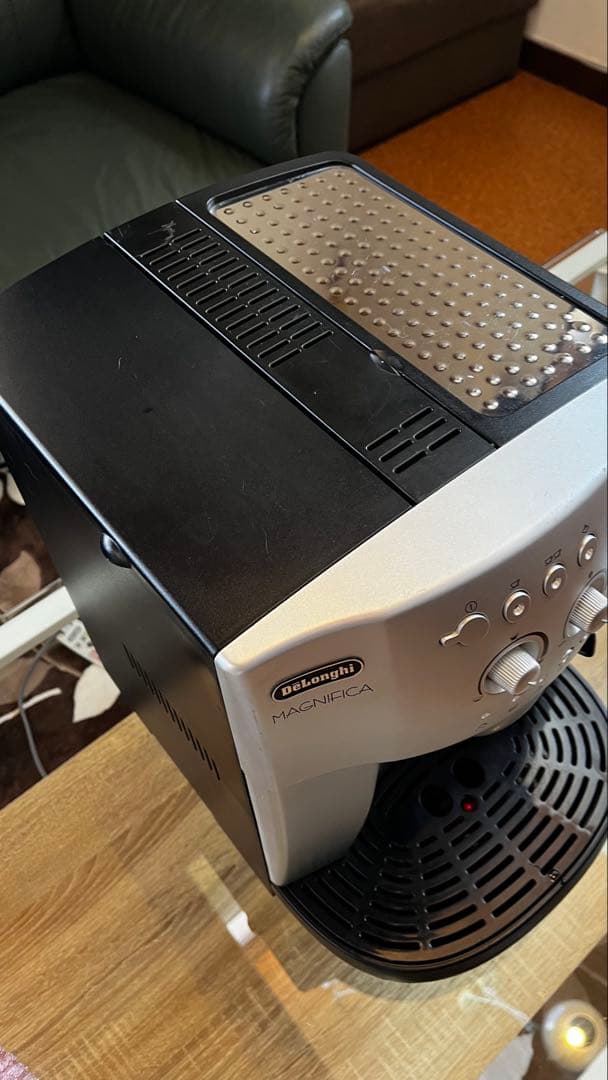 デロンギ マグニフィカ エスプレッソマシン ESAM1200J