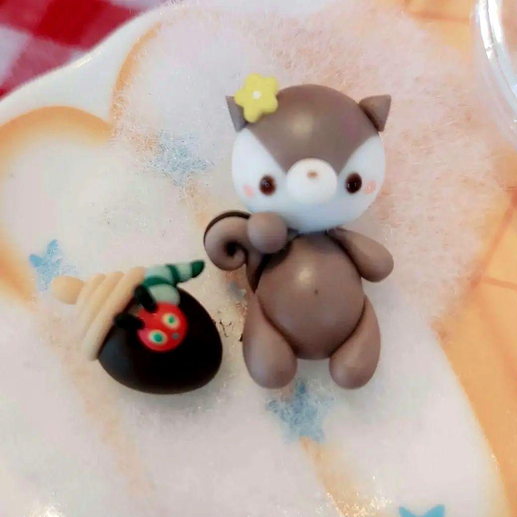 リス&あおむしドングリ