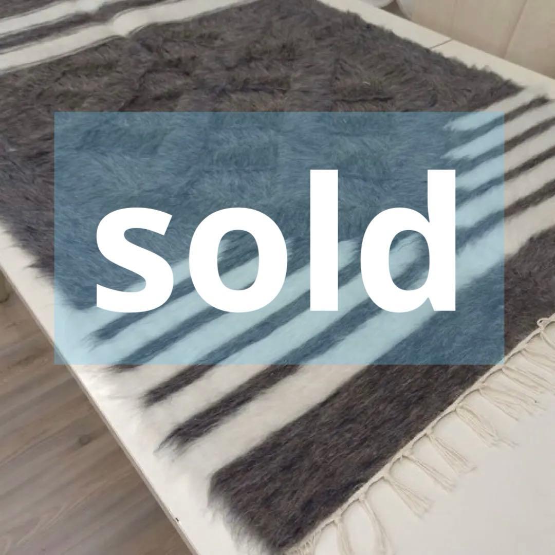 新品　80 x 130　グレー　ヤギの毛バッターニエ