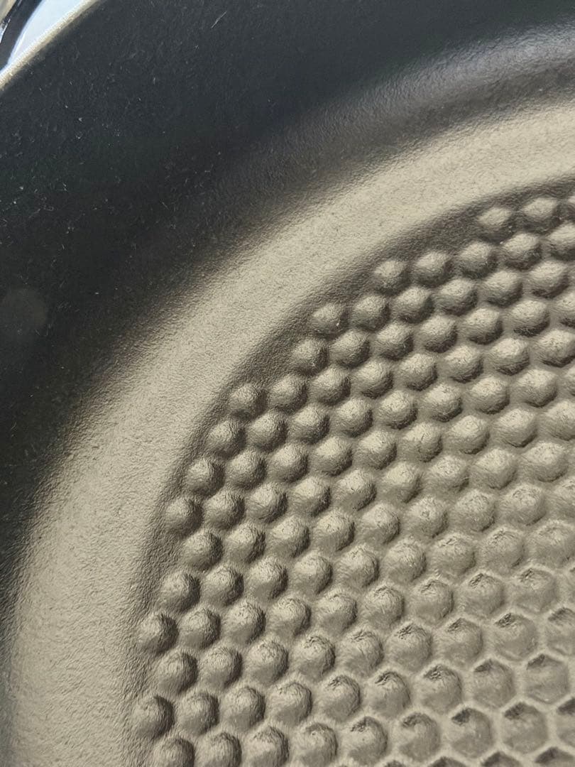 ストウブ　ニダベイユ　シャイニーブラック　24cm 蓋・蓋無し