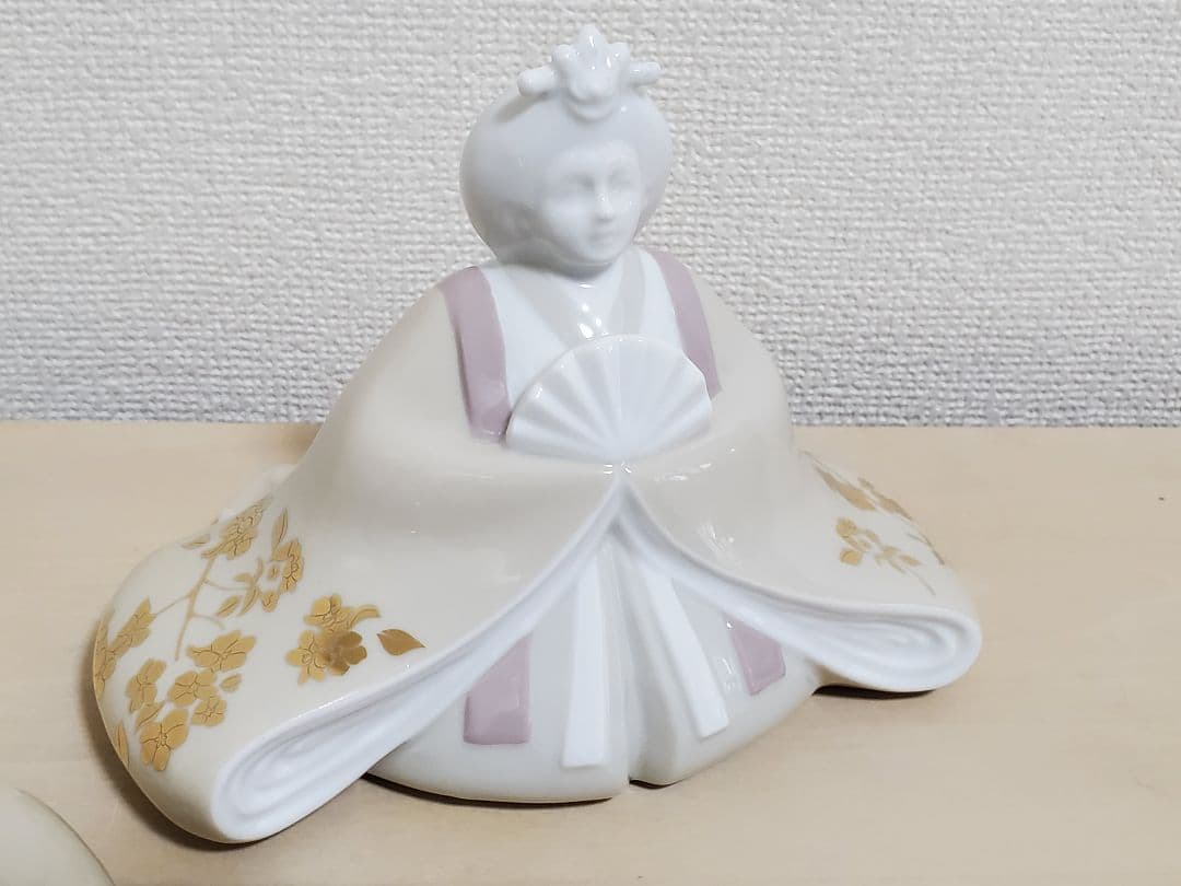 新品 陶磁器 製雛人形 くすみカラー ゴールド装飾 韓国風