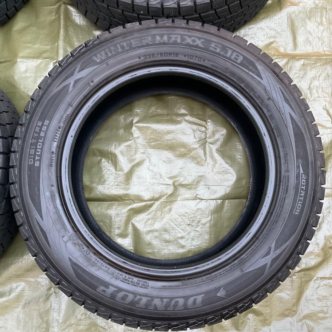 値下バリ山DUNLOP WINTERMAXXSJ8 235/60R18 ４本