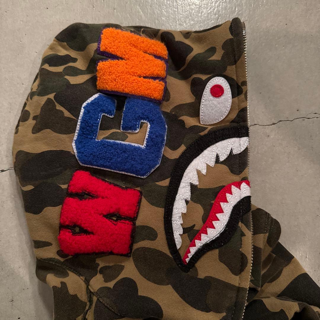 BAPE シャークパーカー　グリーン　M
