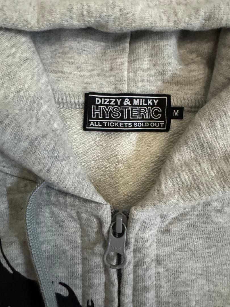 【人気モデル】 HYSTERIC GLAMOUR パーカー　Mサイズ