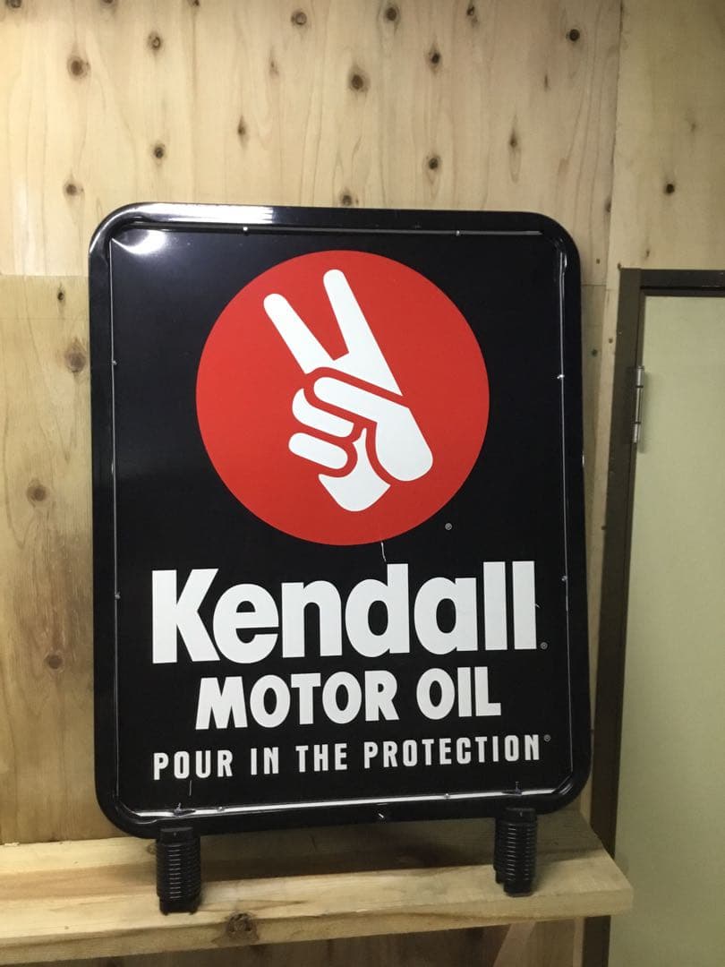 激レア‼️1980年代のKendallロゴ入り看板‼️