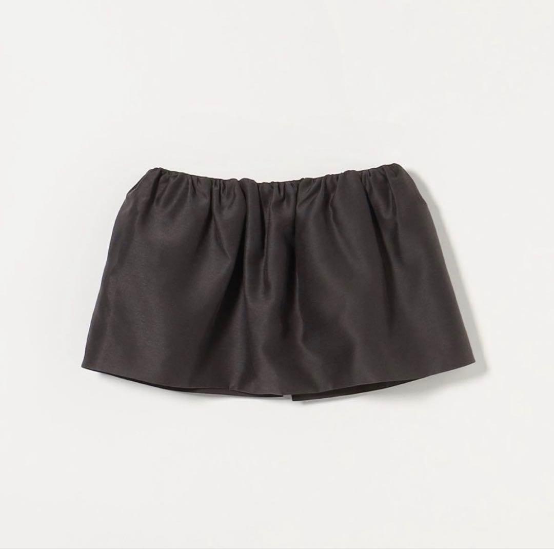 ほぼ新品AMOMENTO SHIRRING ORGANZA BELT SKIRT